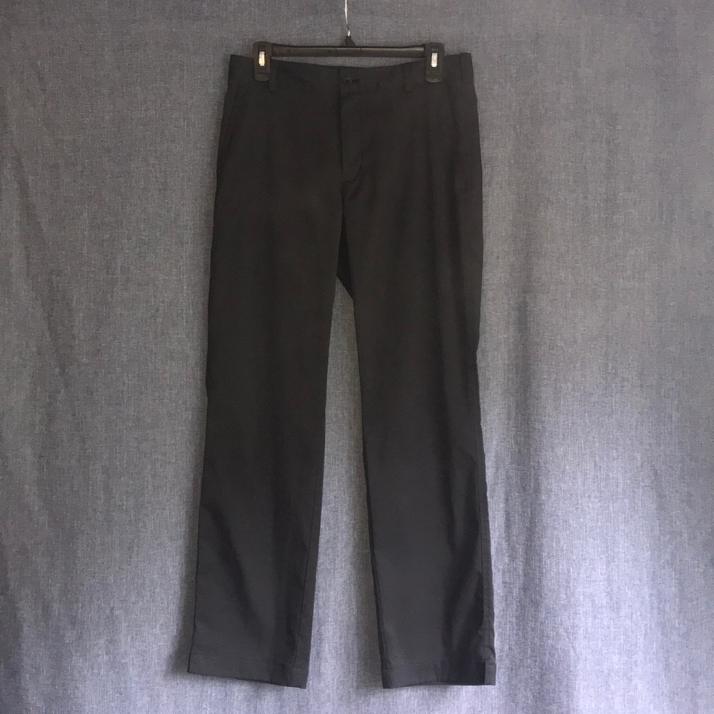 EUC Men’s Nike Gold Dri-fit black pants